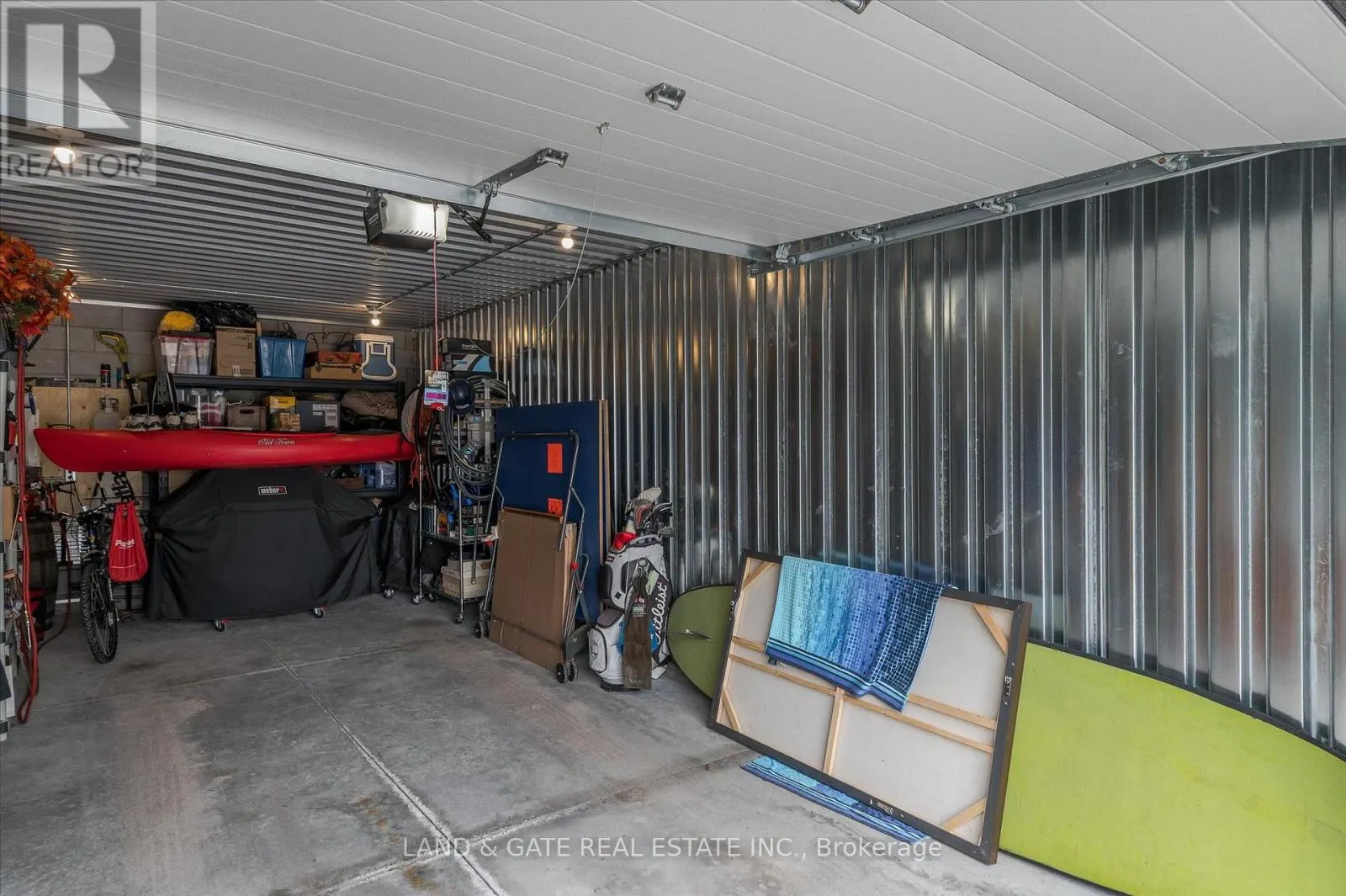 GARAGE #3 - 19 HAMPTON LANE, #Garage #3