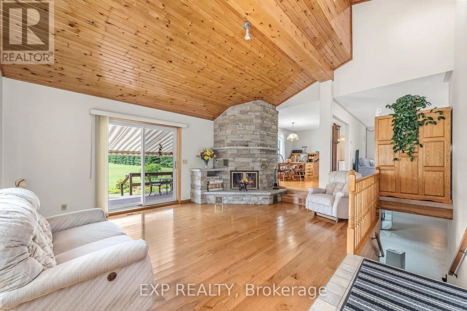 2106 COUNTY ROAD 30 ROAD N