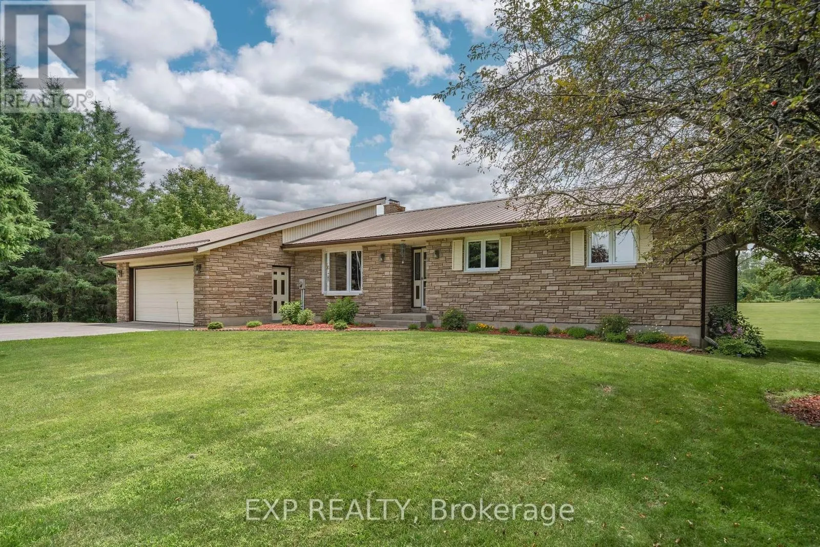 2106 COUNTY ROAD 30 ROAD N