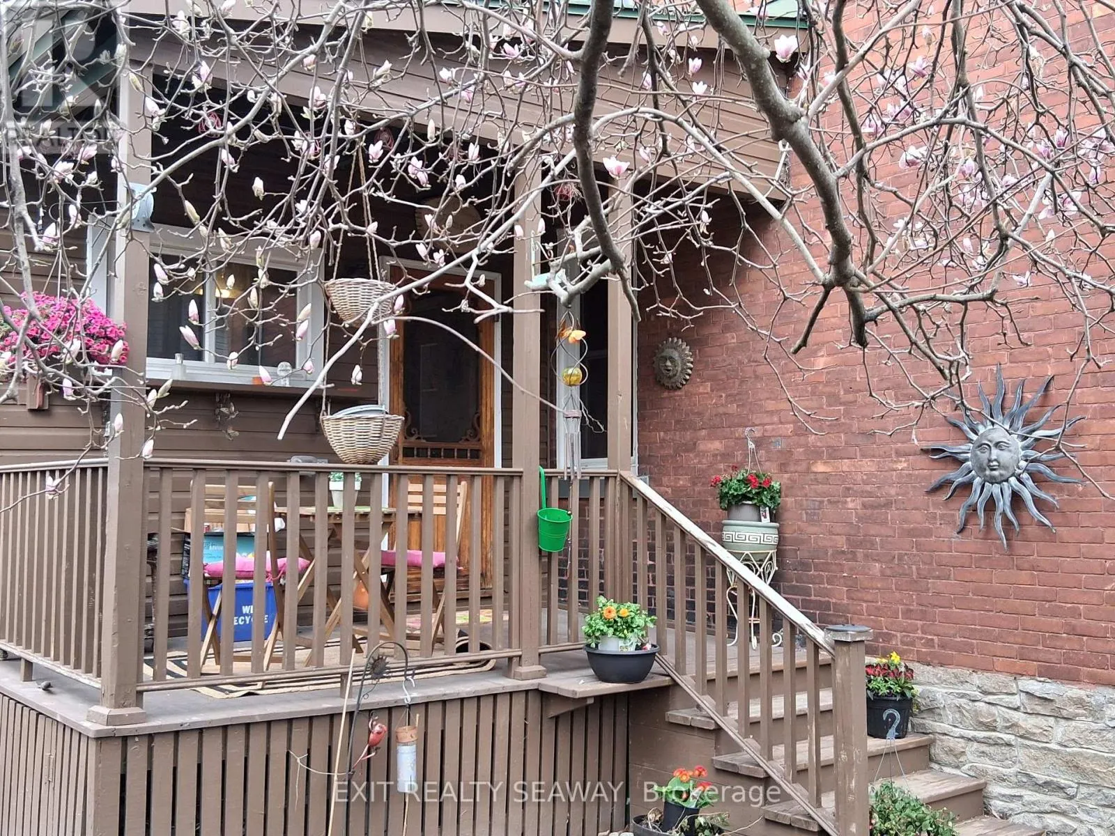 72 JOHN STREET