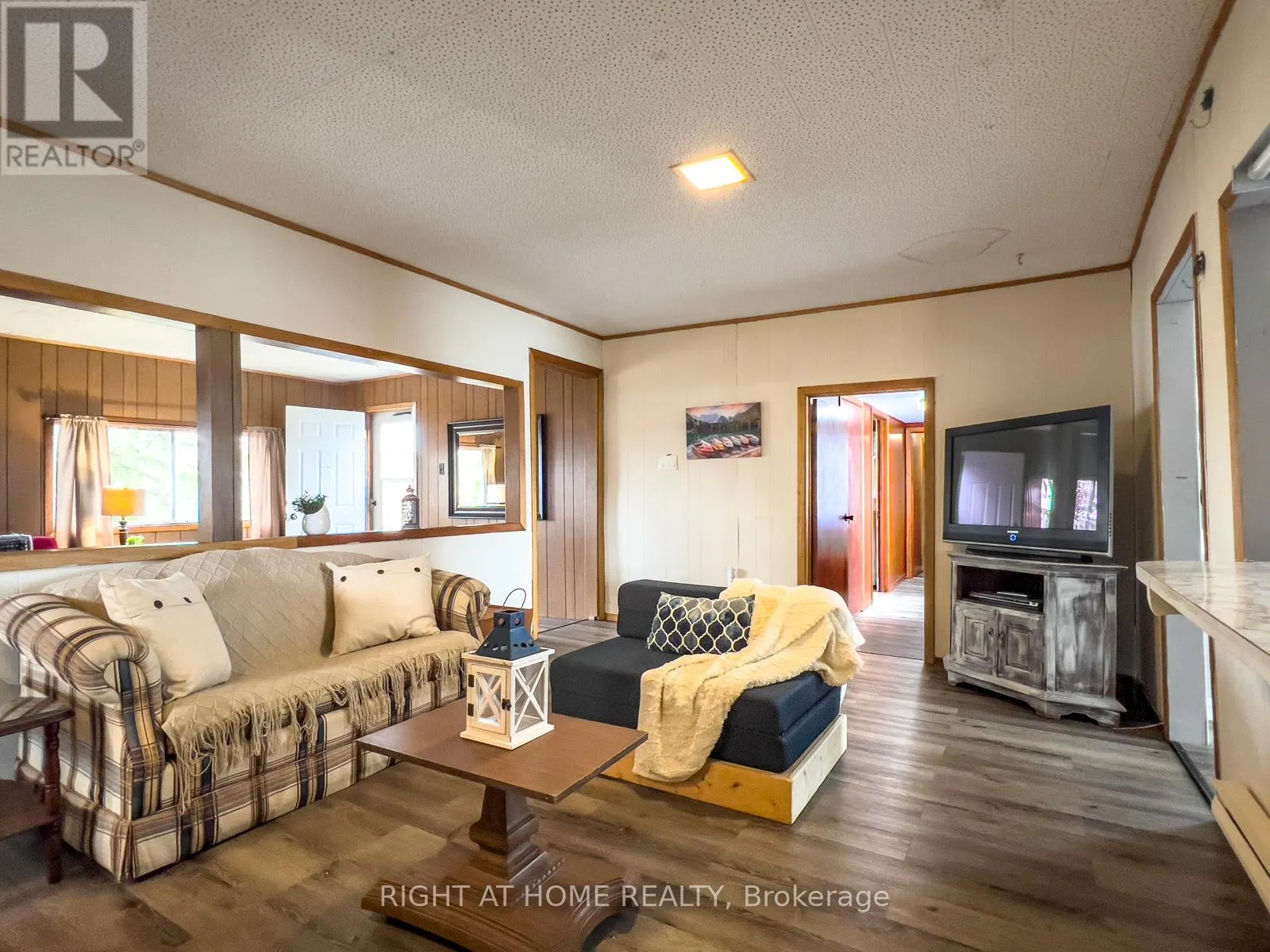 16F MACDONALD CRESCENT