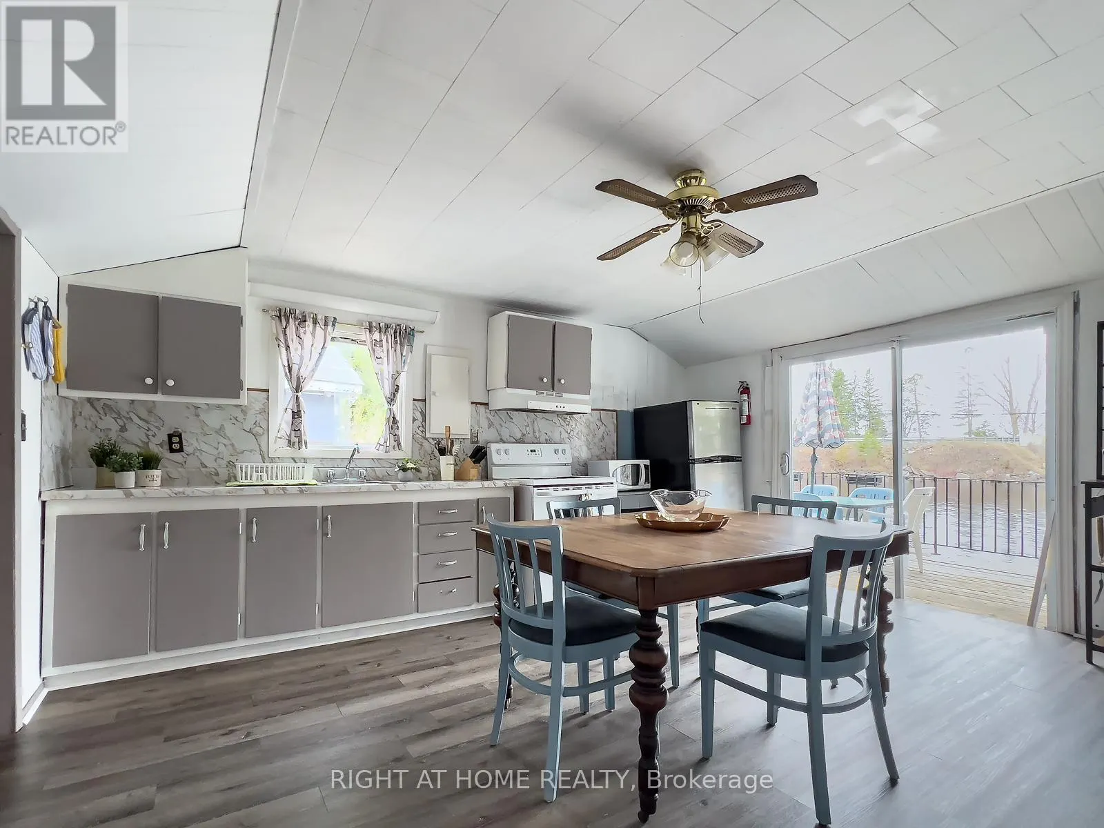 16F MACDONALD CRESCENT