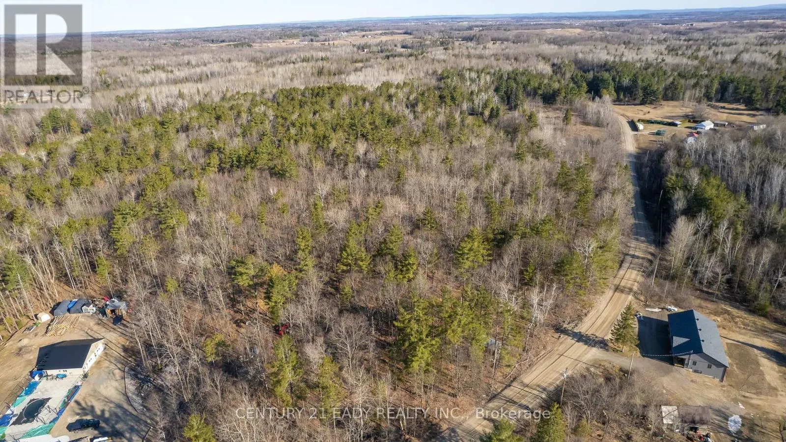 02 MINEVIEW ROAD