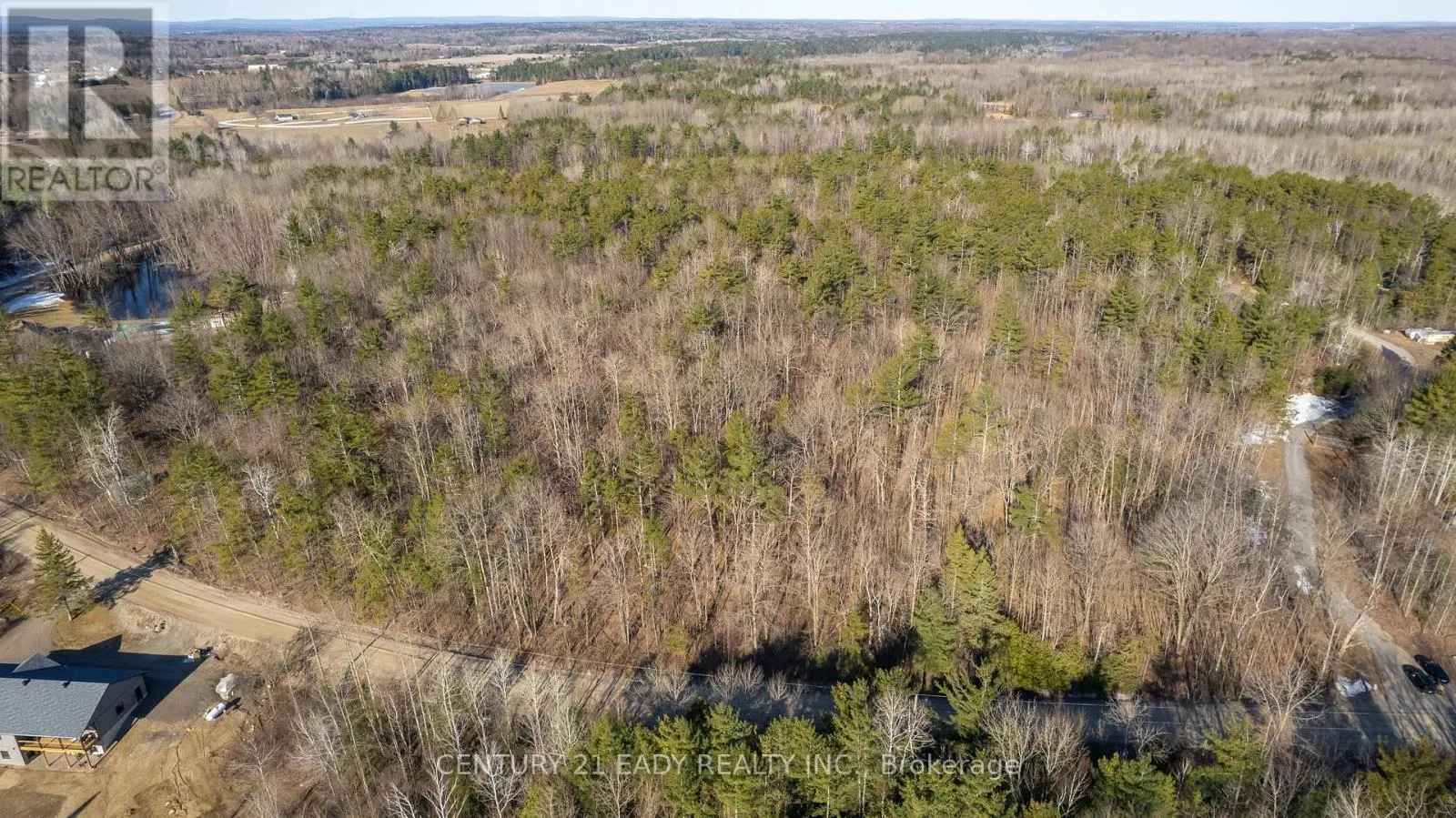 02 MINEVIEW ROAD