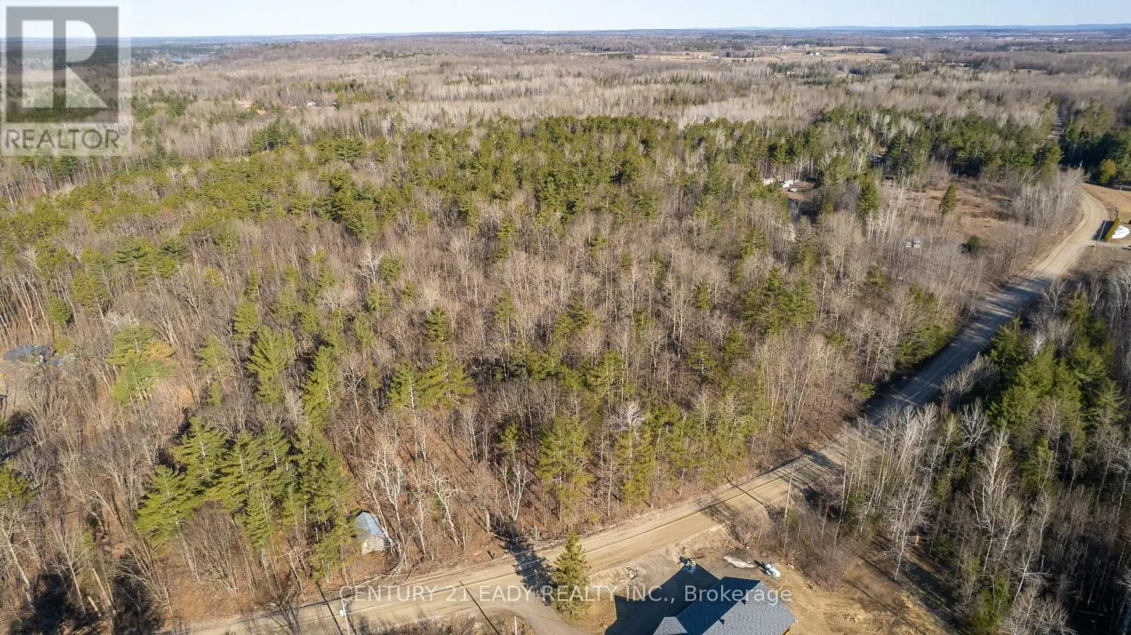 02 MINEVIEW ROAD