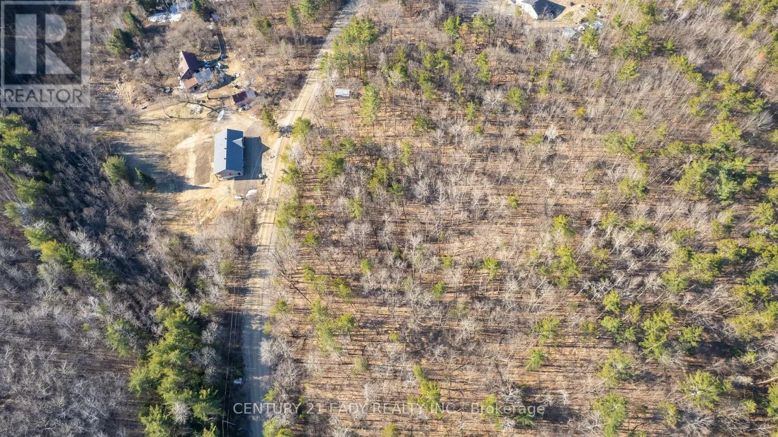 02 MINEVIEW ROAD