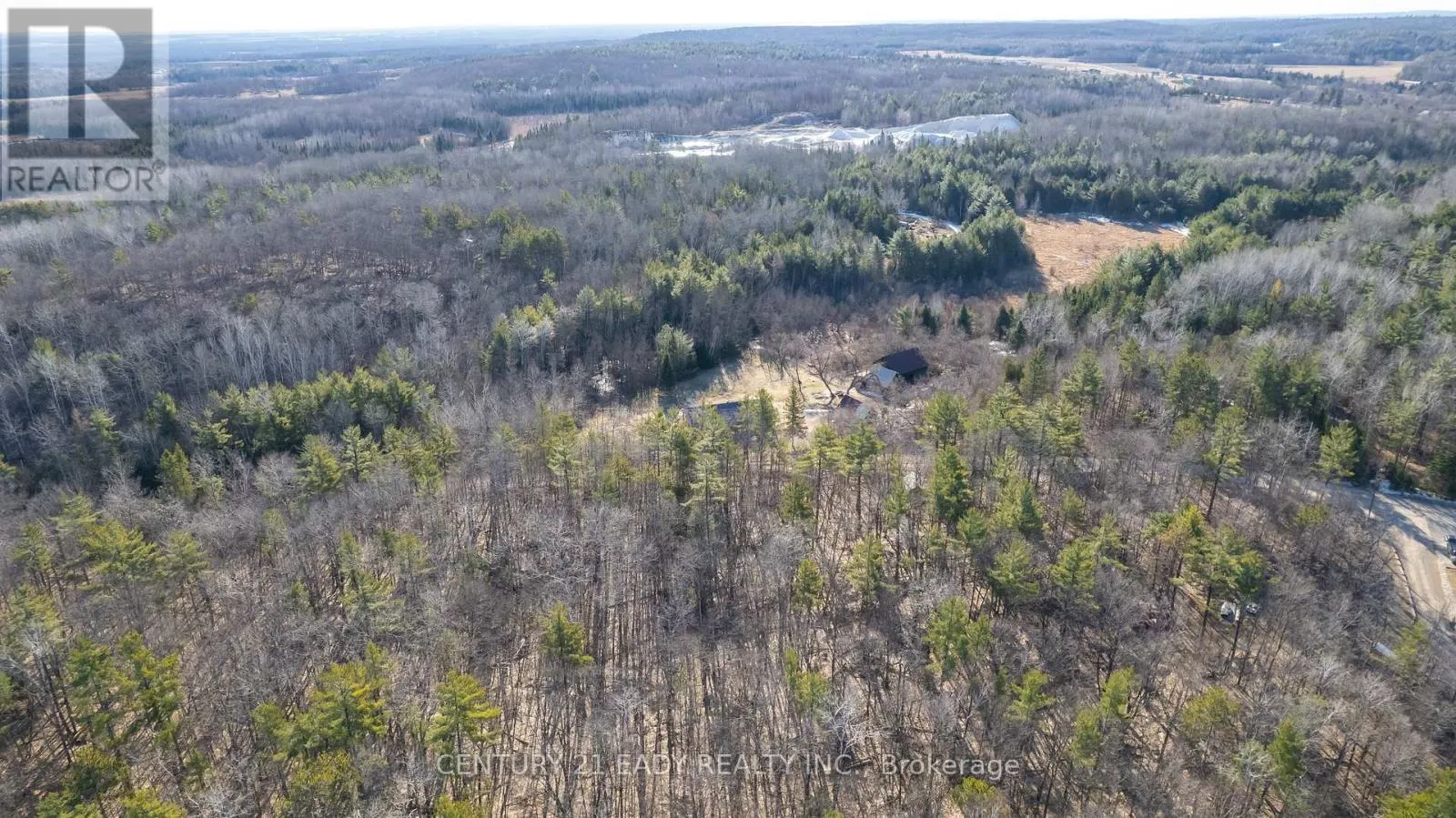 02 MINEVIEW ROAD