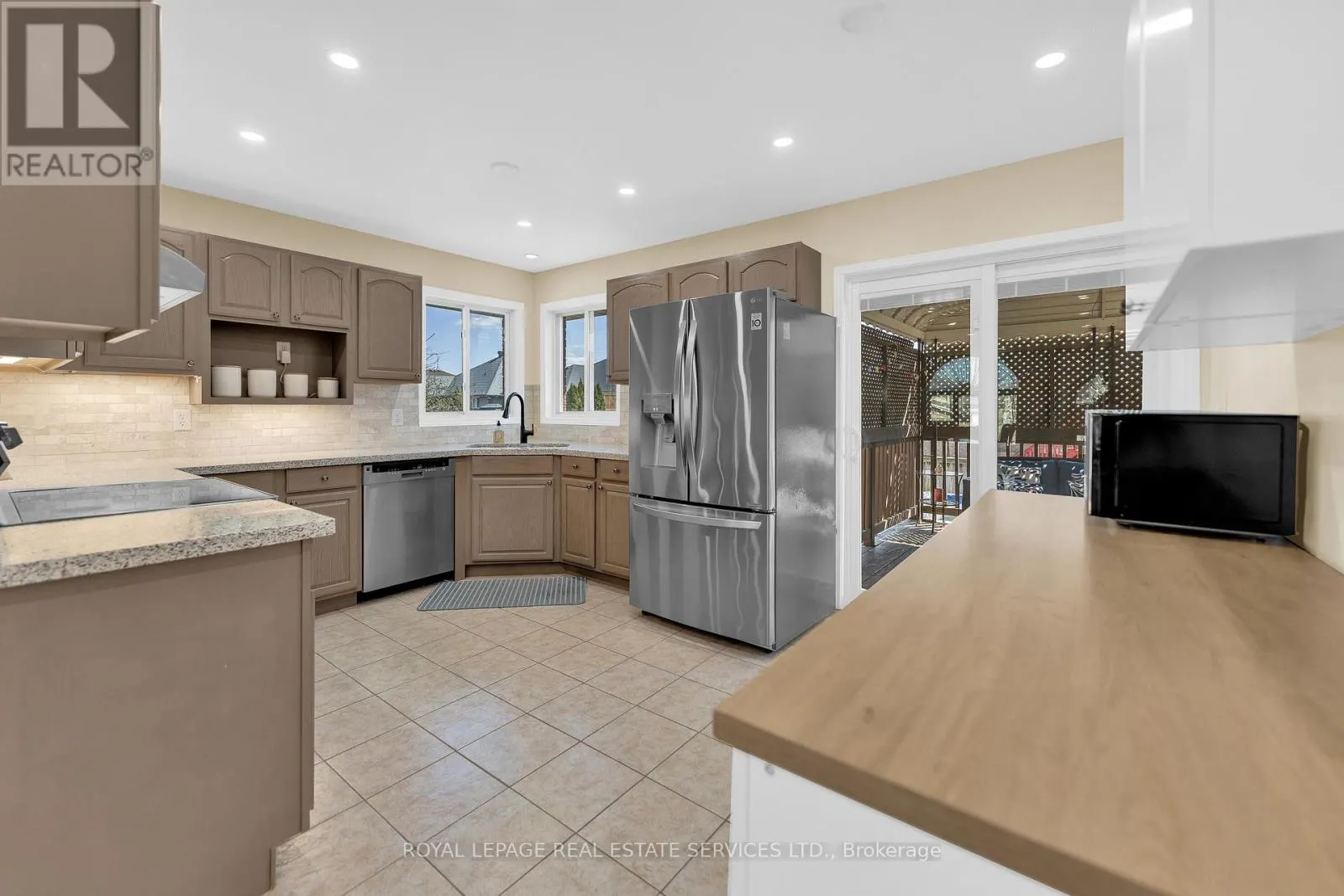 185 AMY CROFT DRIVE