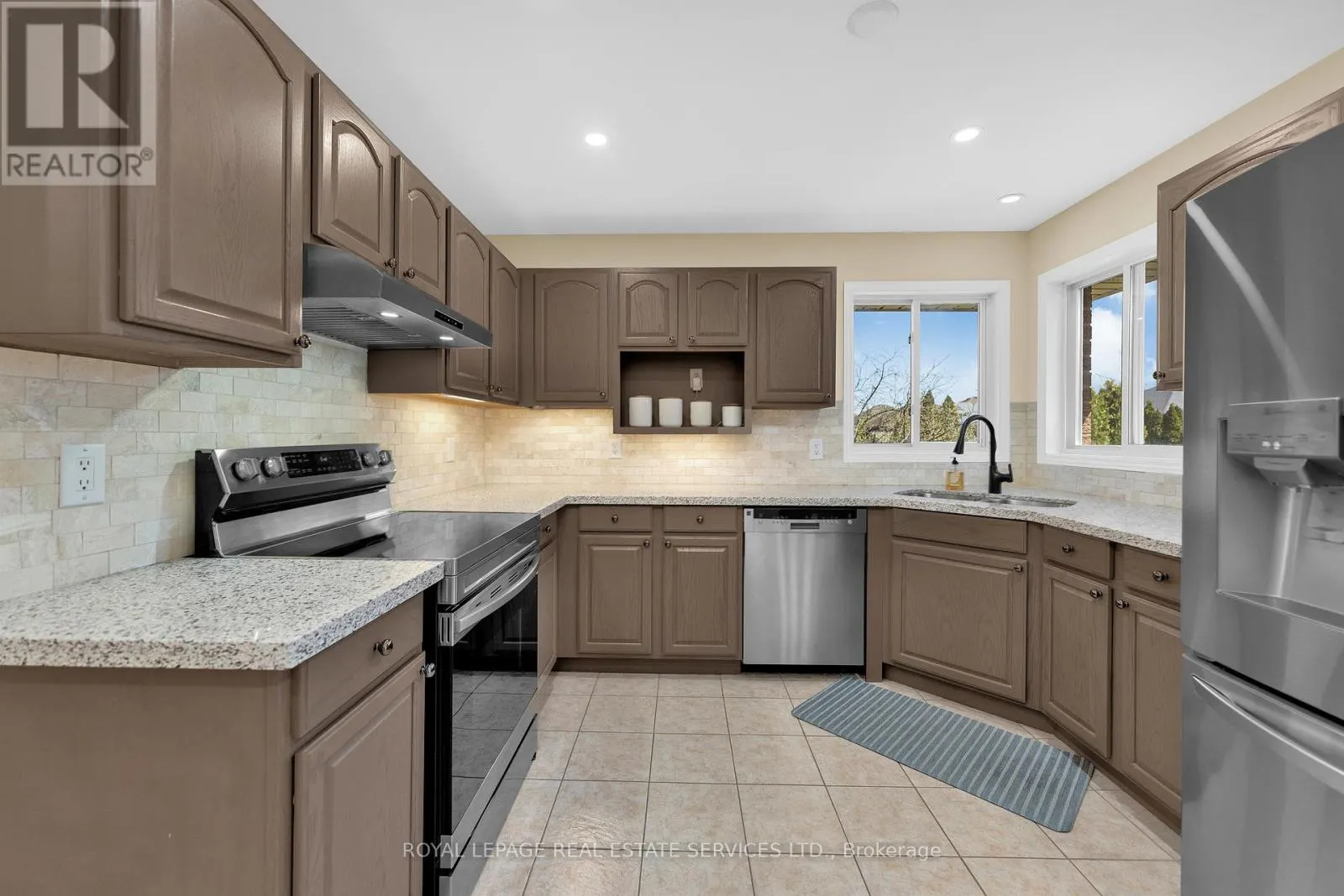 185 AMY CROFT DRIVE
