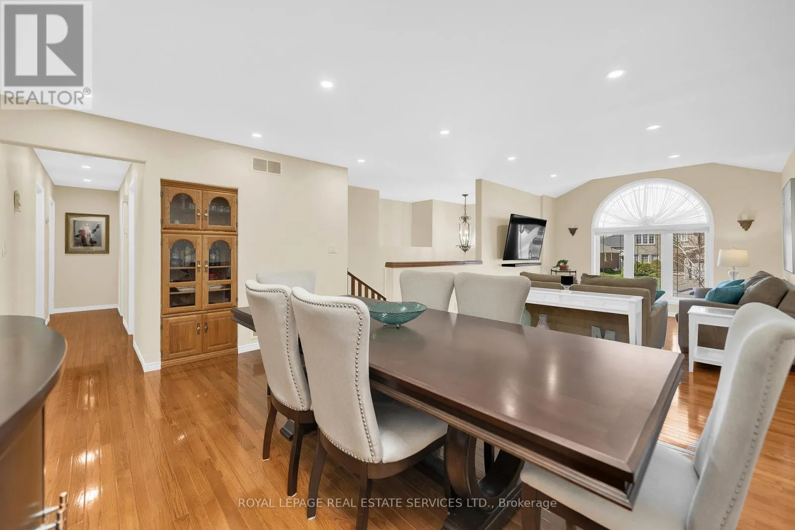 185 AMY CROFT DRIVE