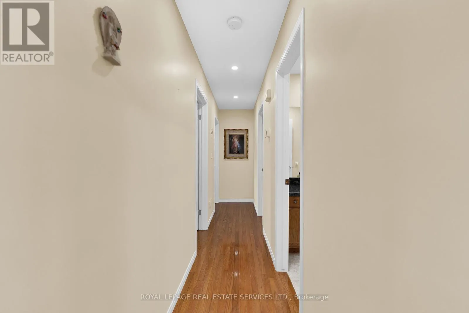 185 AMY CROFT DRIVE