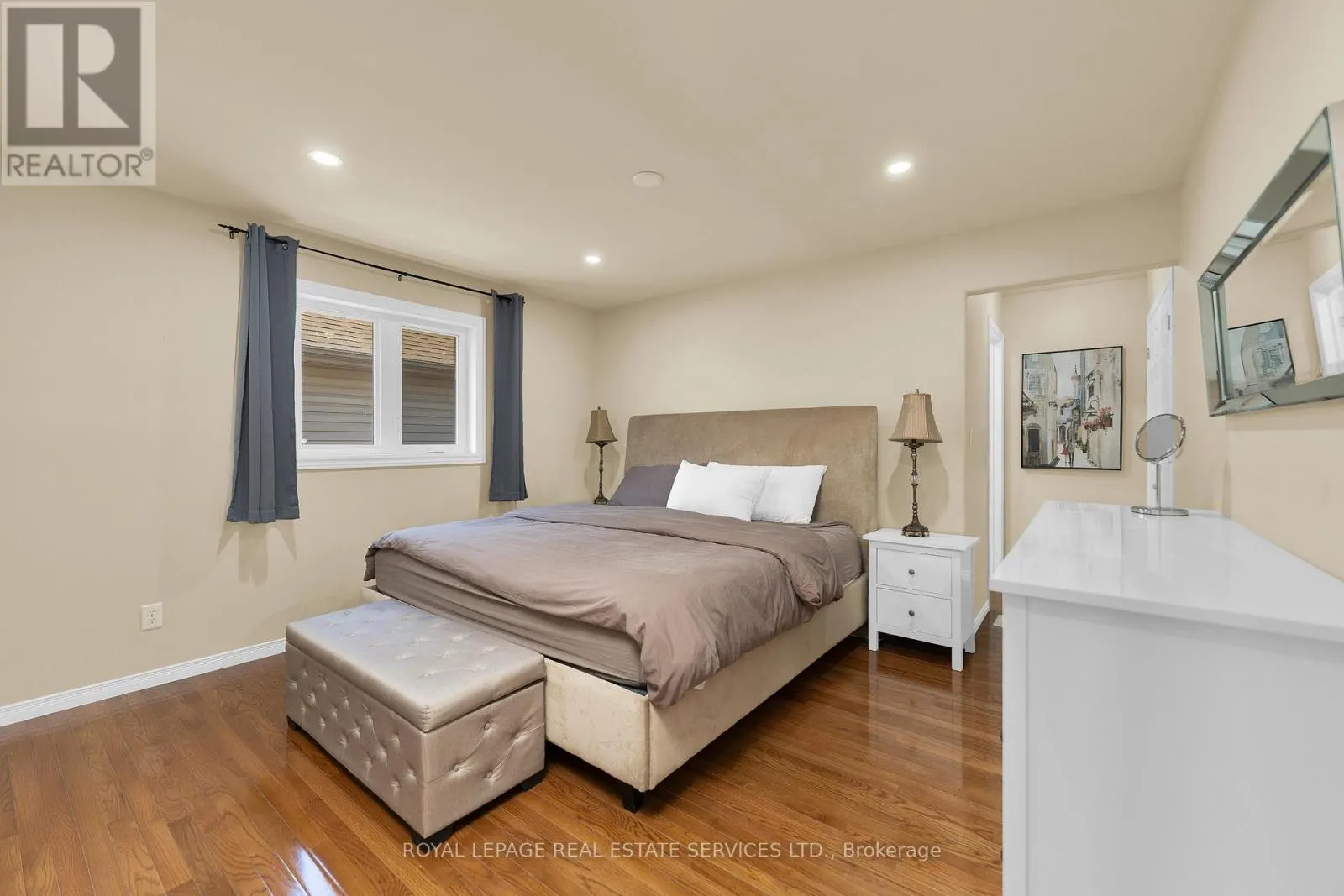 185 AMY CROFT DRIVE