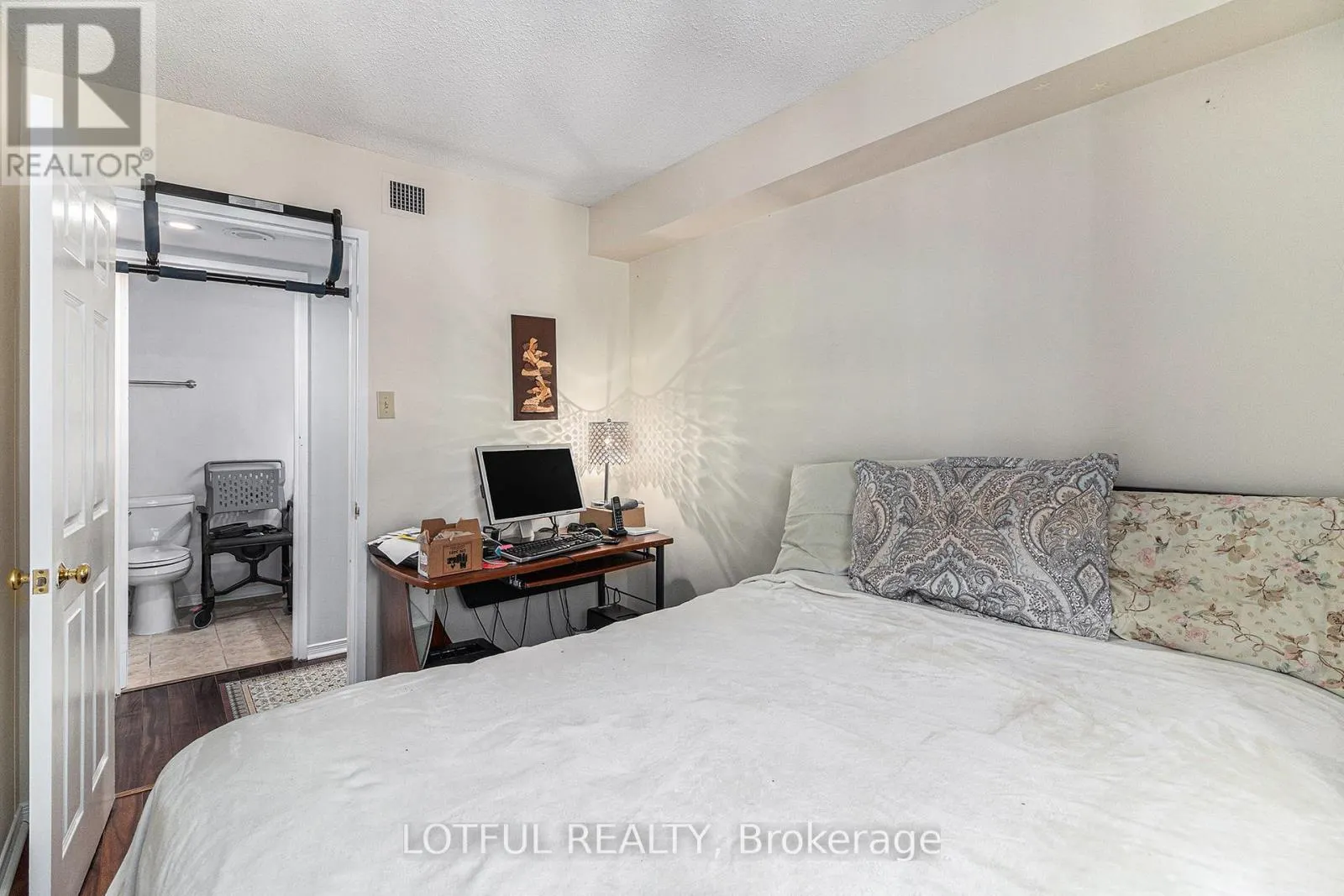 1103 - 199 KENT STREET