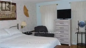 5 DEREHAM DRIVE