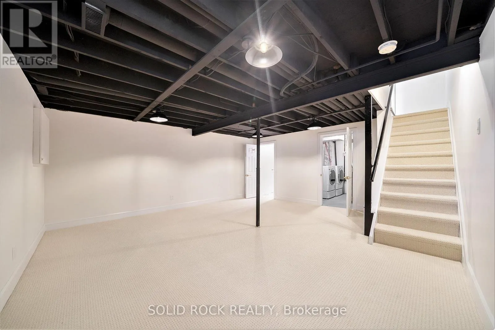 1 - 1641 HEATHERINGTON ROAD