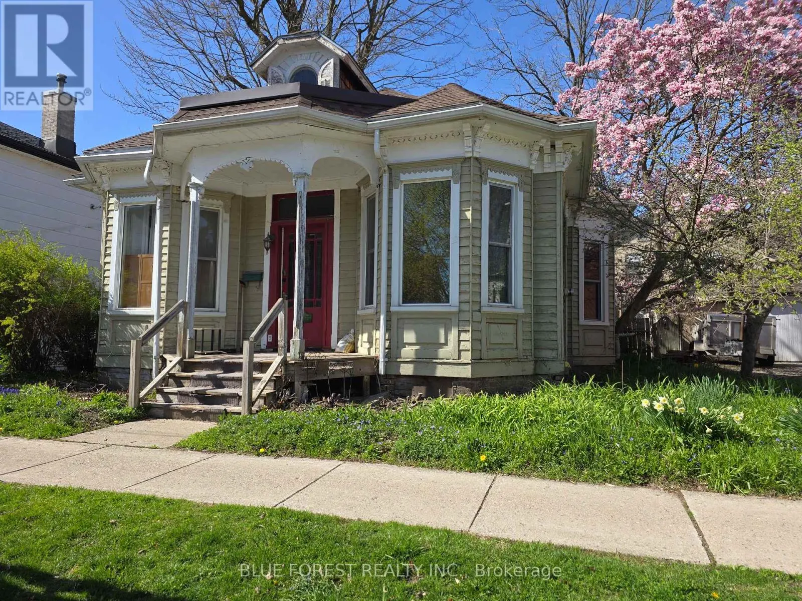 17 SCOTT STREET