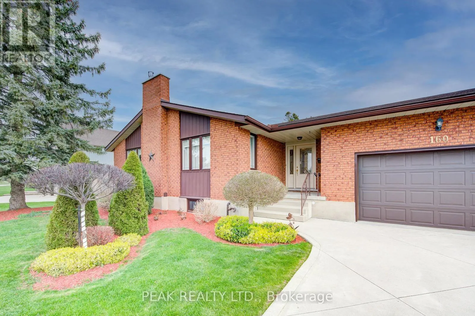 160 SCOTT COURT