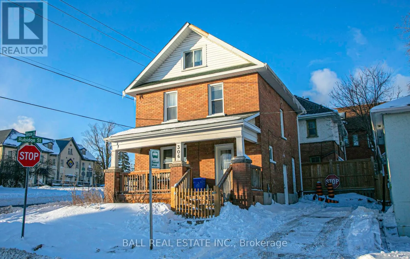 306 SIMCOE STREET