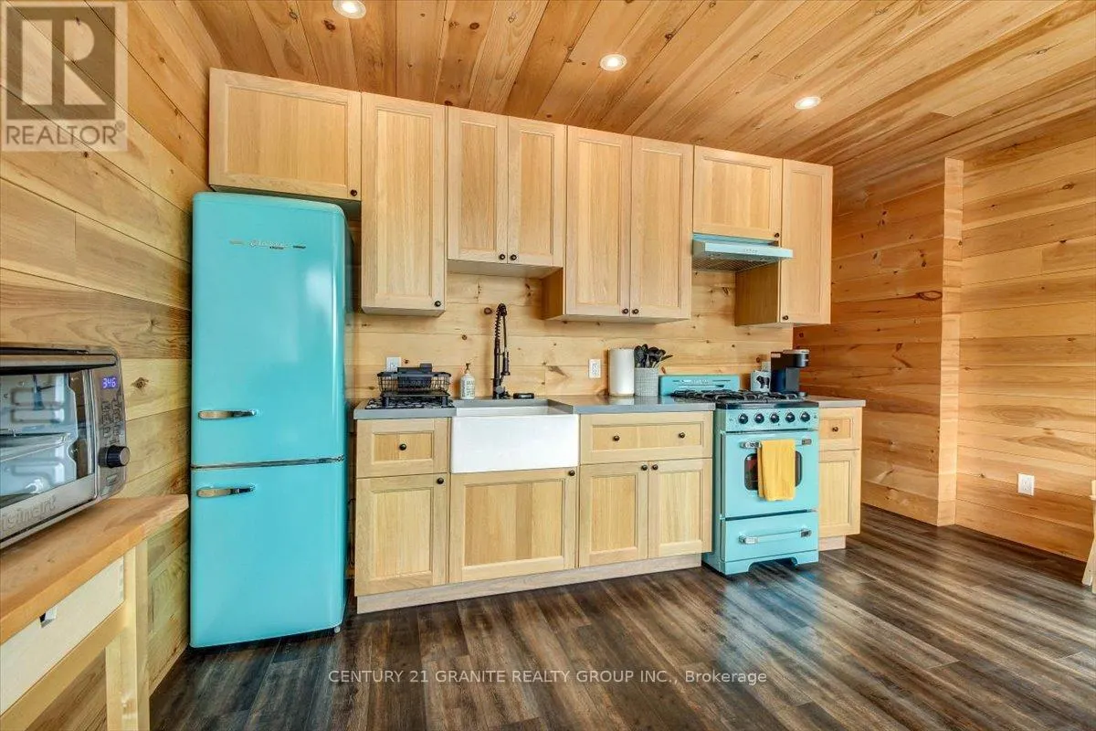 539B DOG BAY ROAD