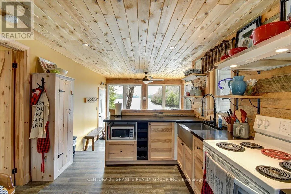 539B DOG BAY ROAD