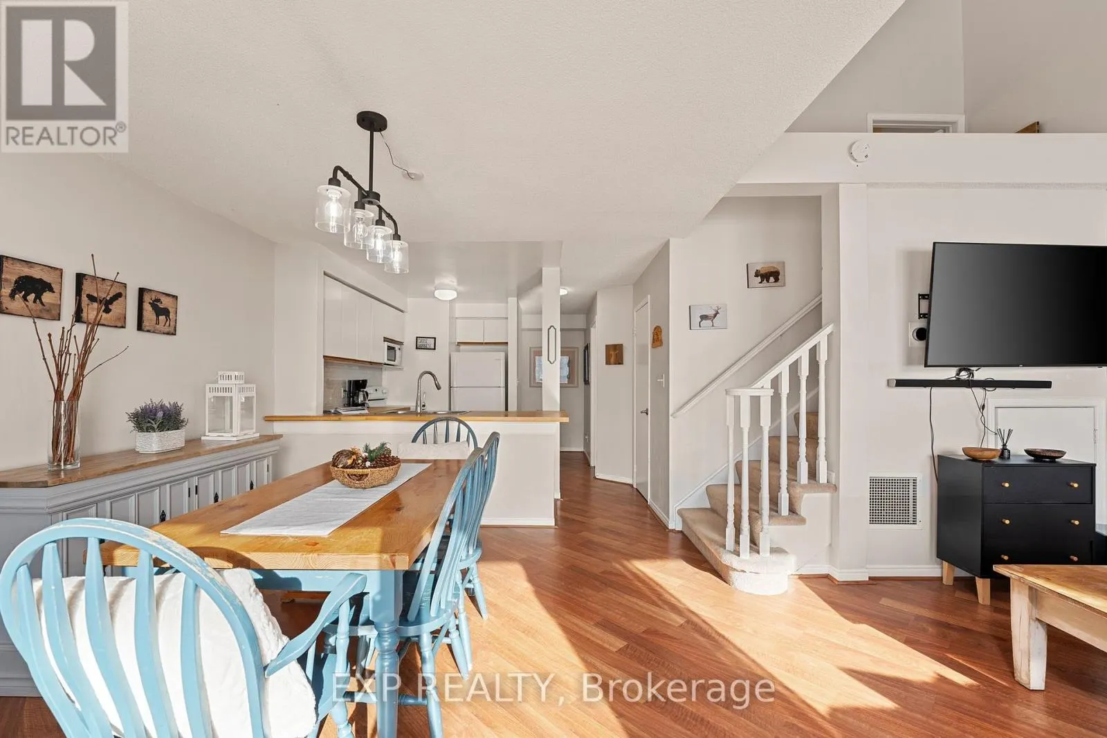 6 - 12 TURNER DRIVE