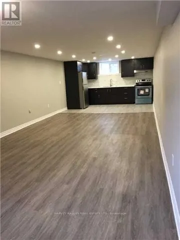 LOWER - 8 SALMOND COURT