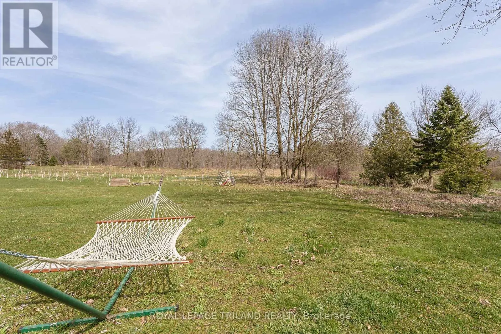 20927 LAKESIDE DRIVE