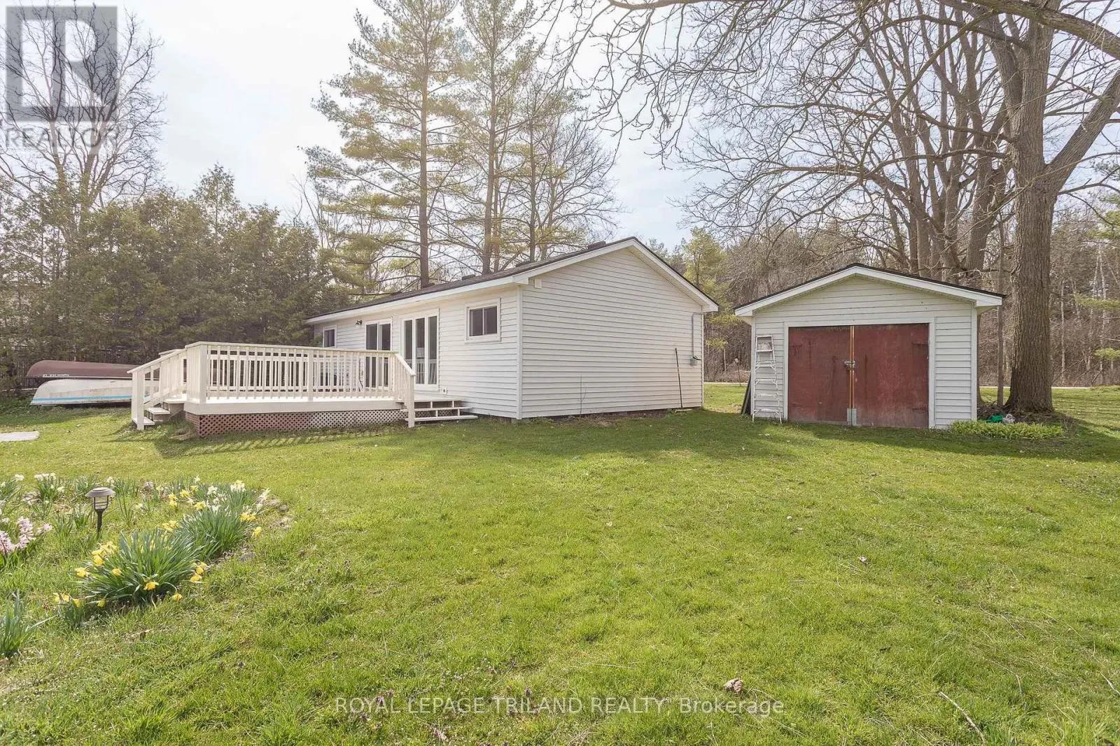 20927 LAKESIDE DRIVE