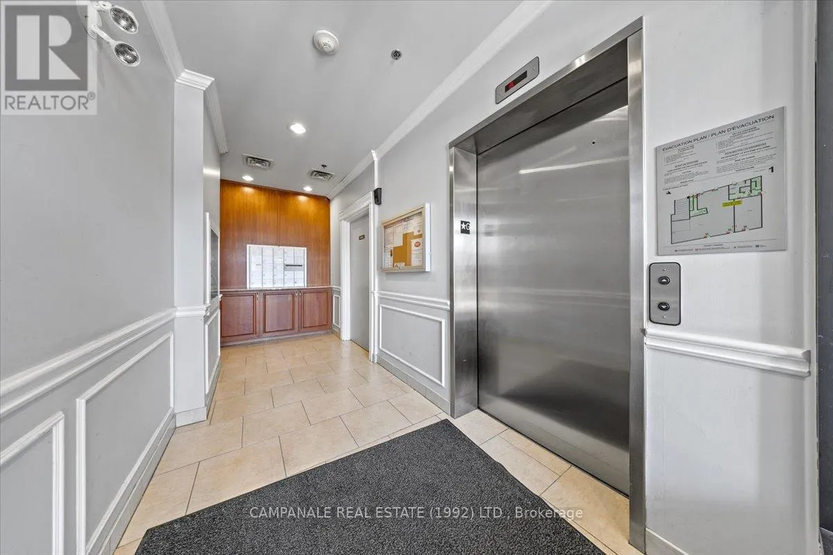 201 - 6 GROVE AVENUE
