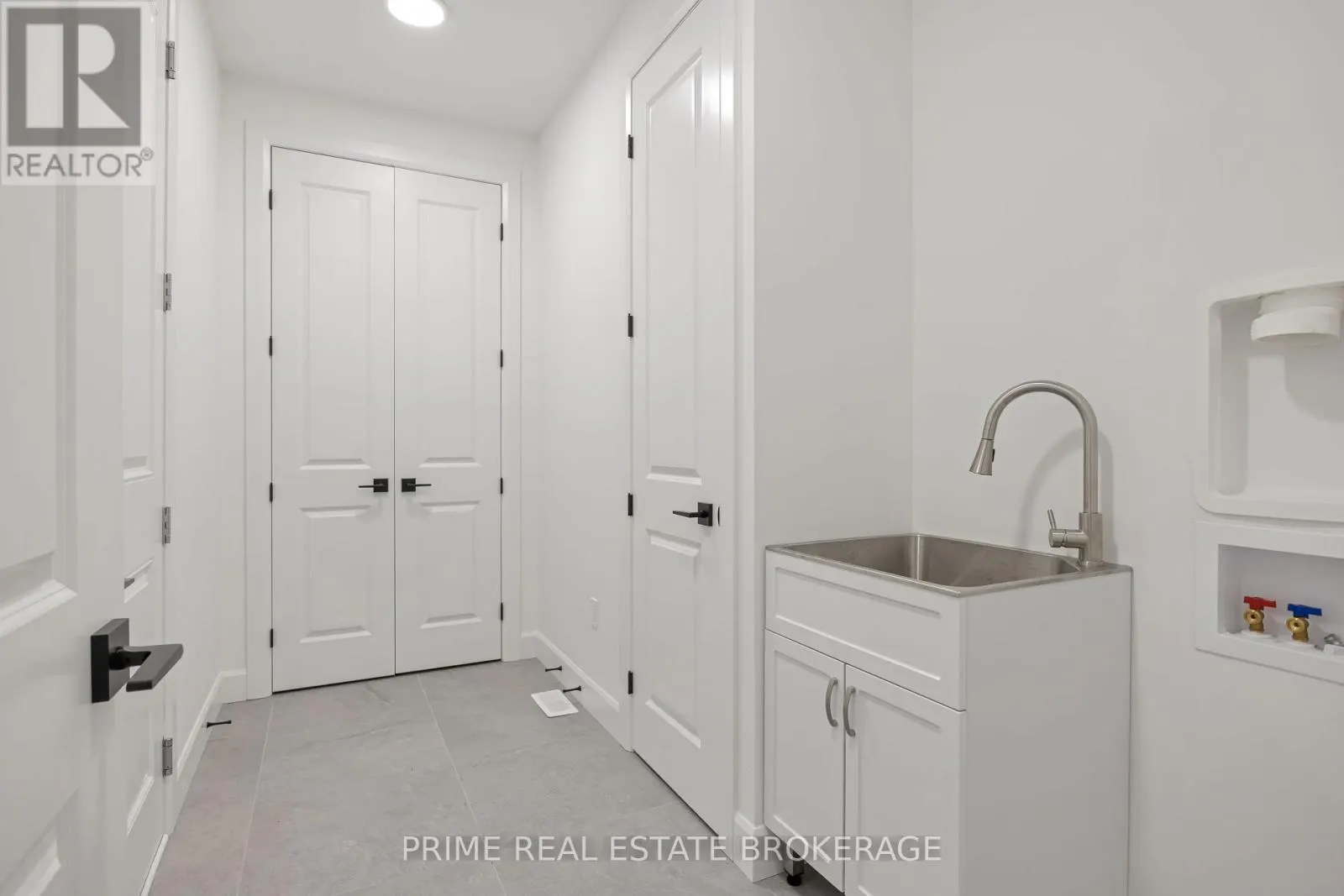 50 - 12 COASTAL CRESCENT, #50
