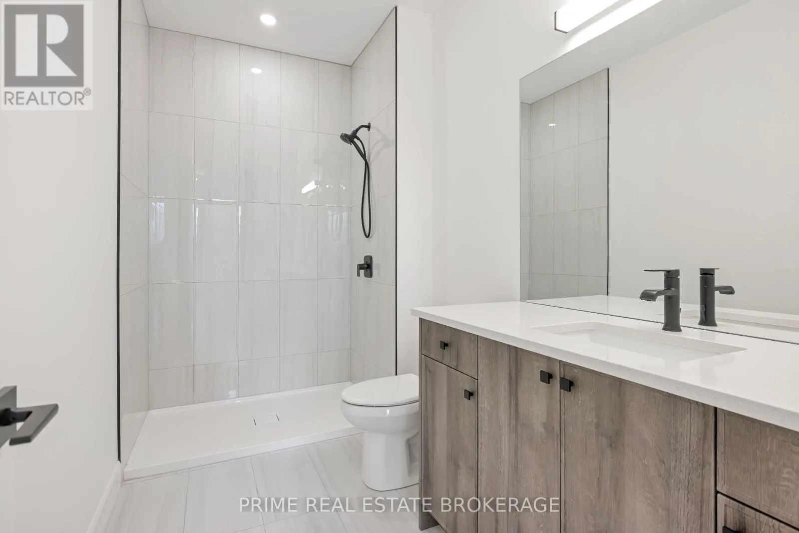 50 - 12 COASTAL CRESCENT, #50