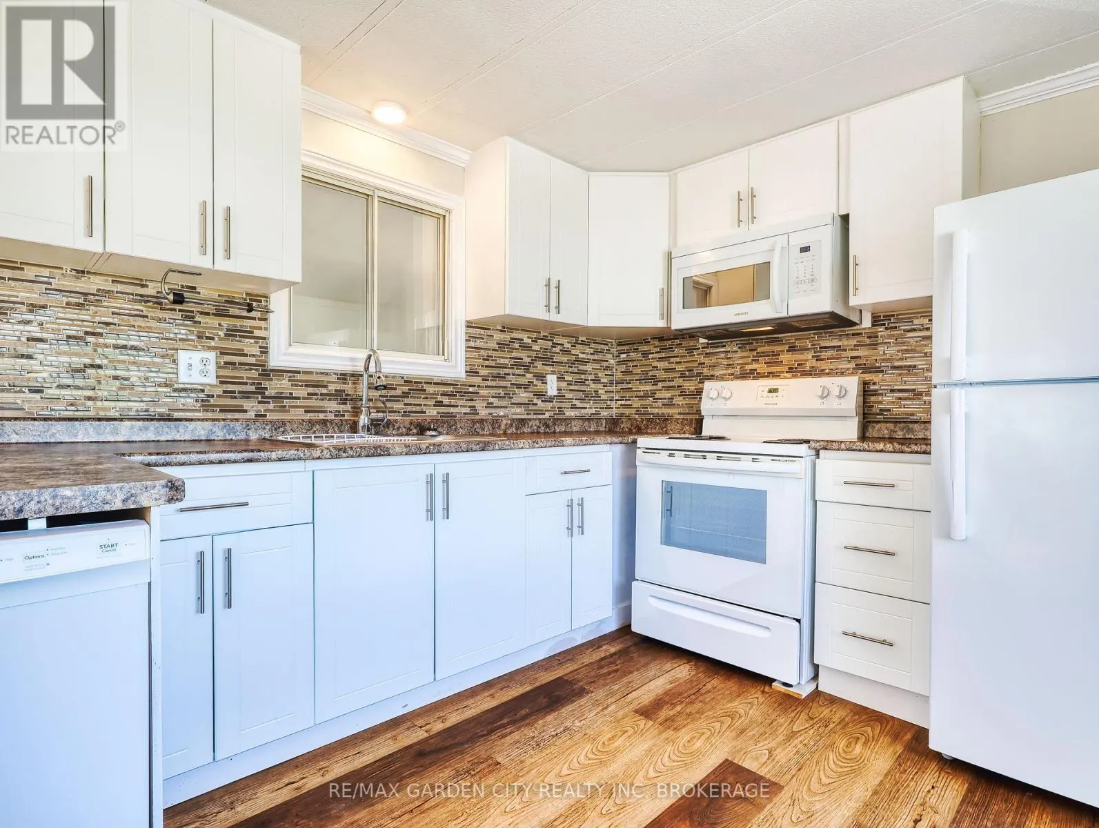 4589 BETHANY LANE