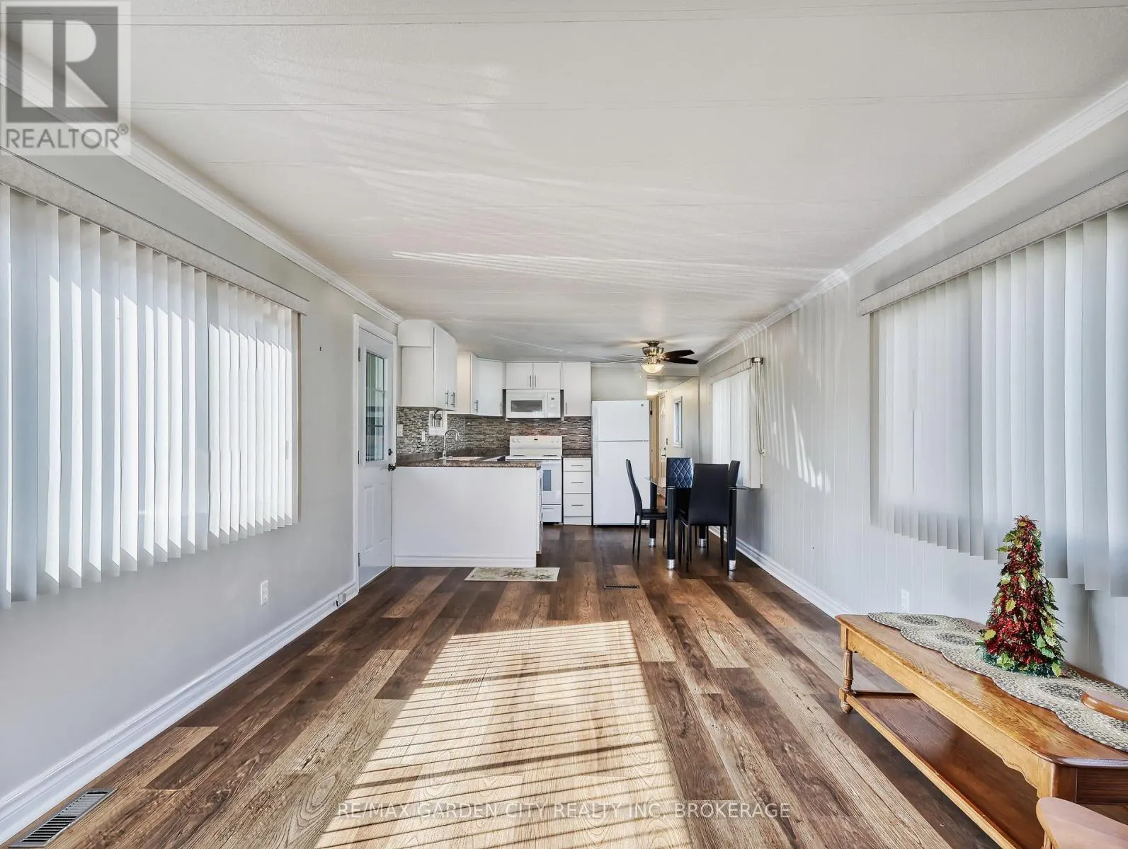 4589 BETHANY LANE