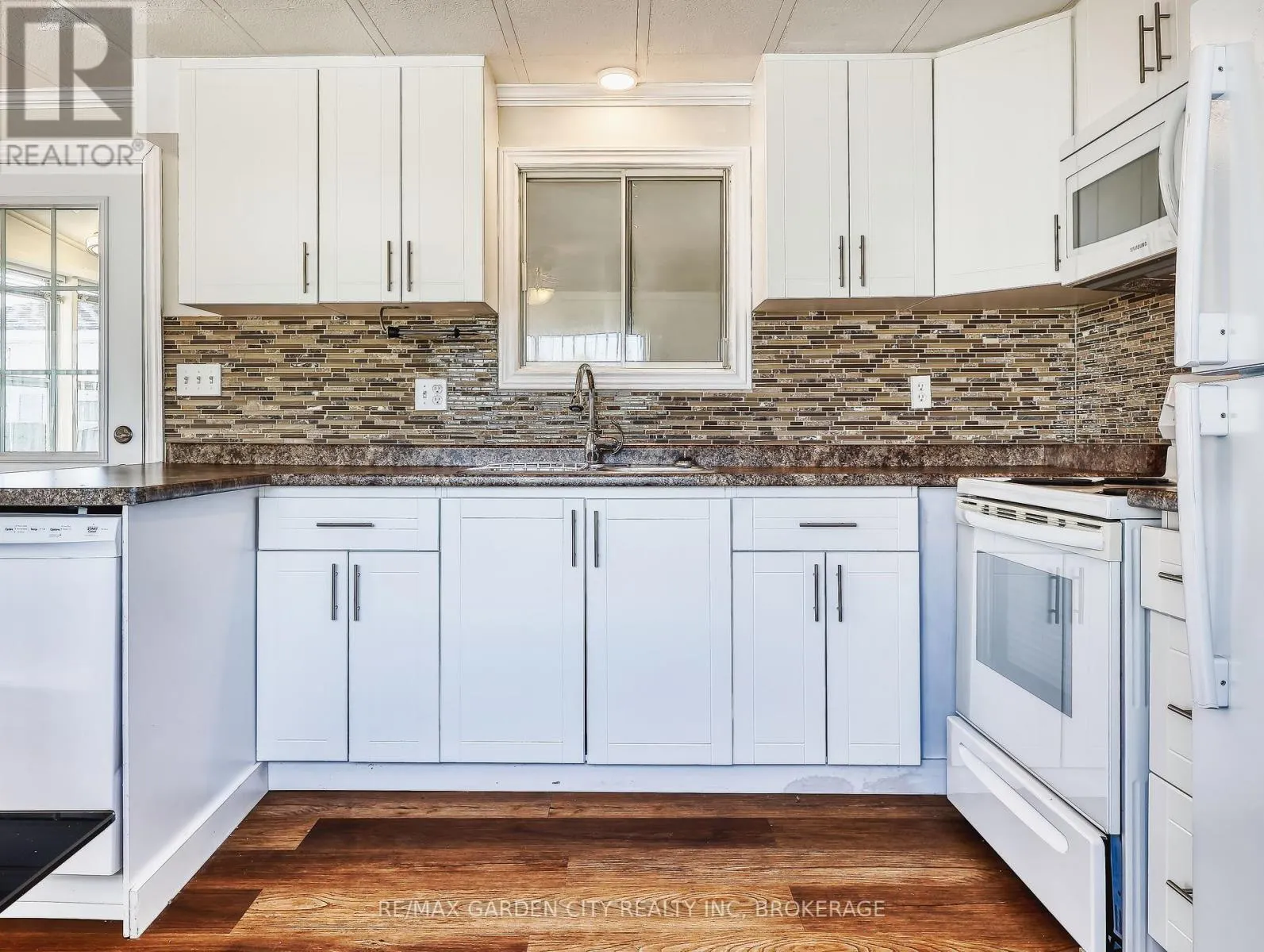 4589 BETHANY LANE