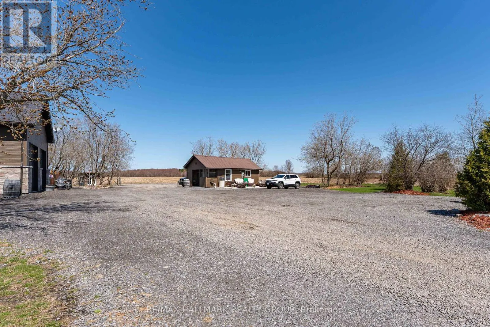 2421 CONCESSION 8 ROAD