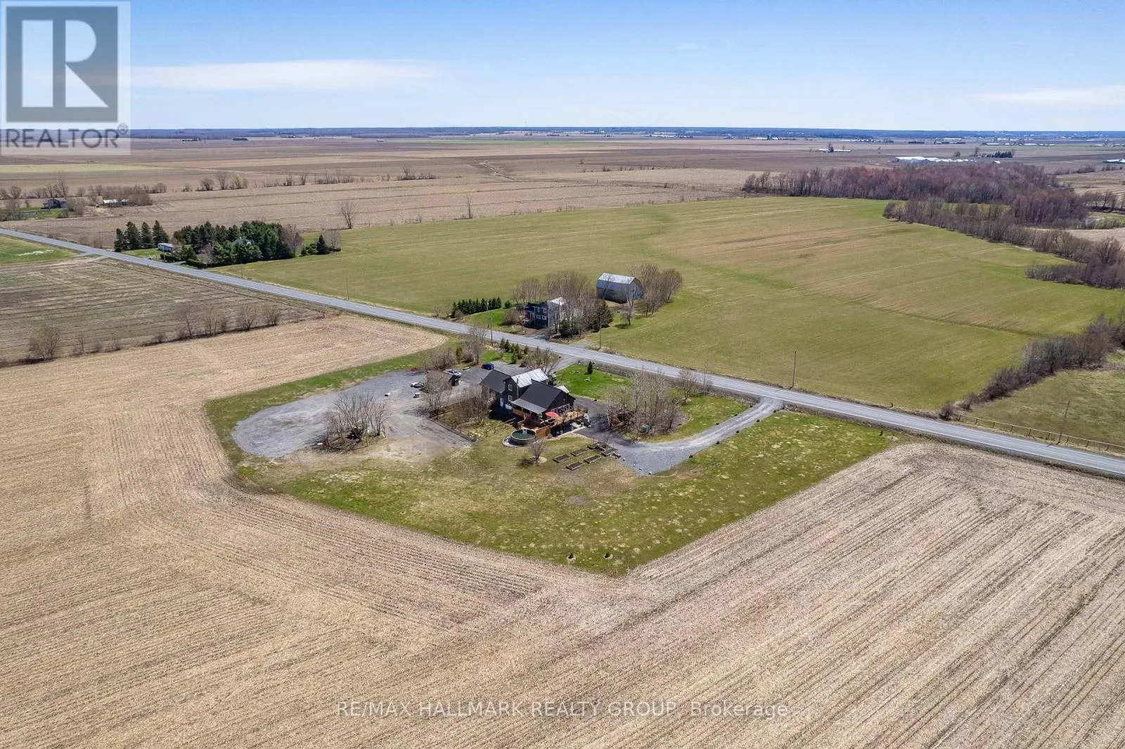 2421 CONCESSION 8 ROAD