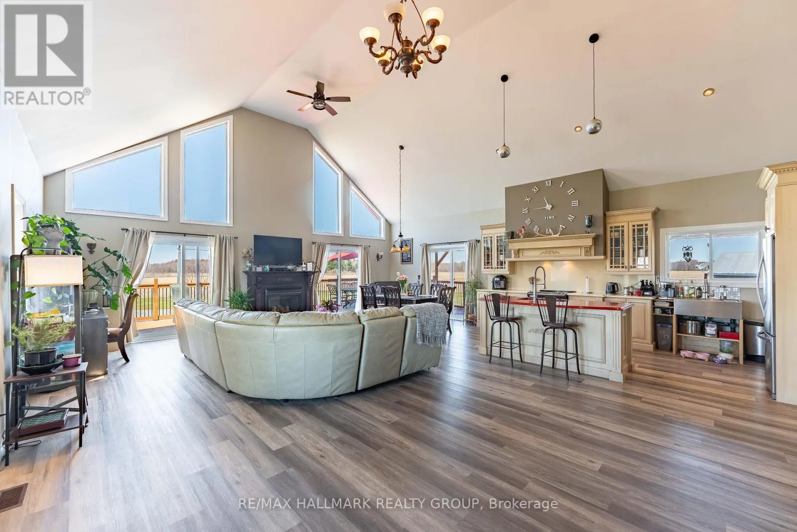 2421 CONCESSION 8 ROAD