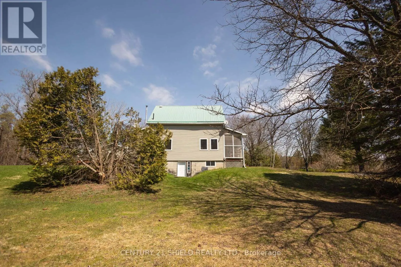 19867 KENYON RD CONCESSION 1
