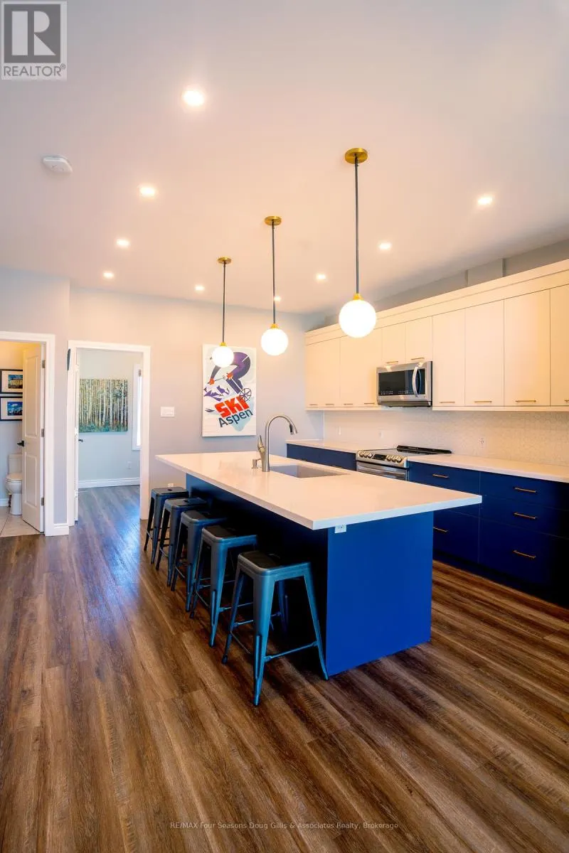 13 - 110 KELLIES WAY, #13