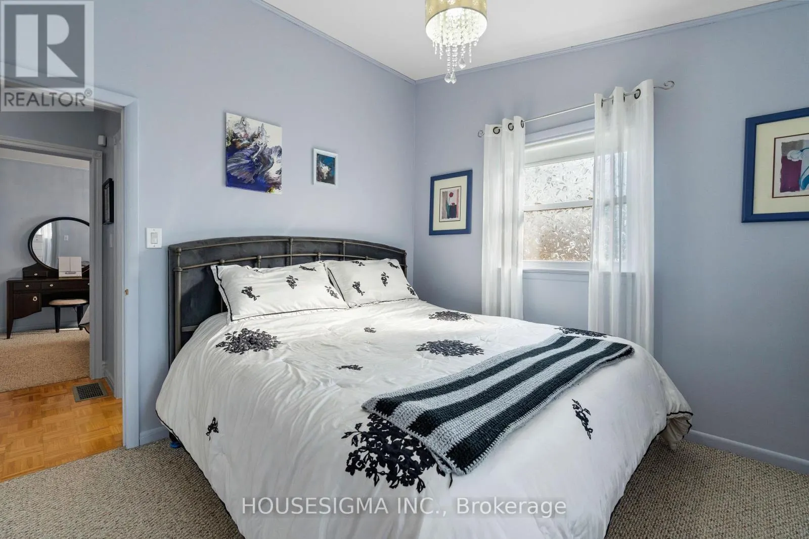 19 DALEWOOD DRIVE