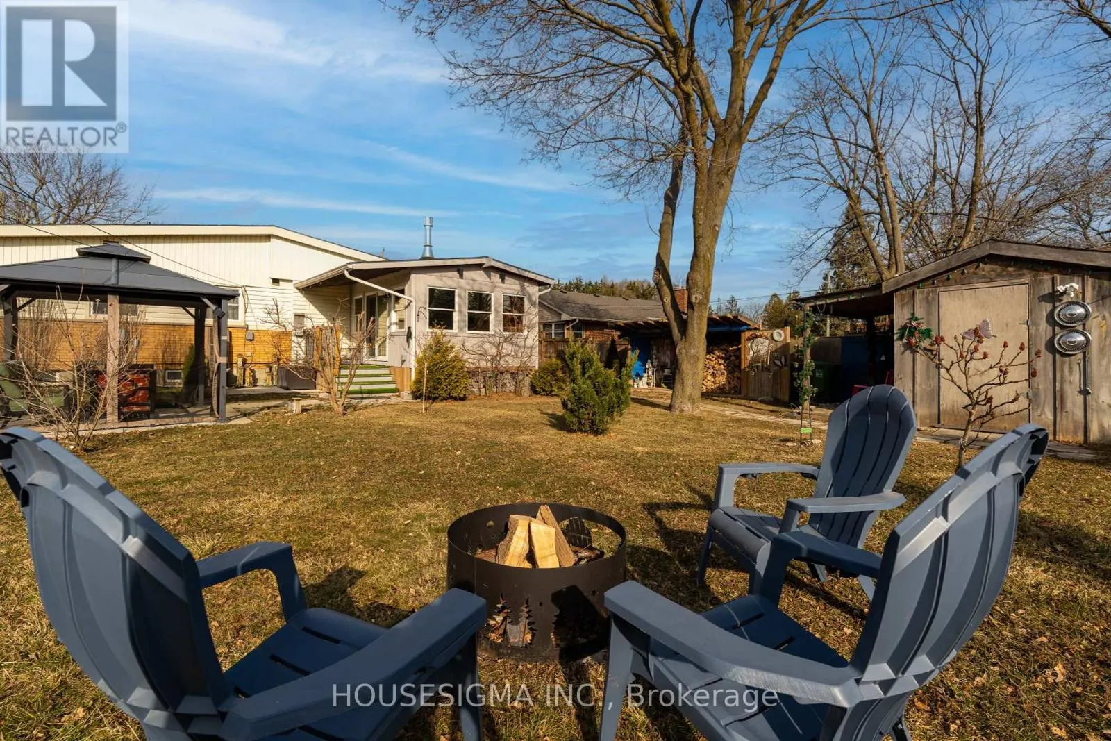 19 DALEWOOD DRIVE