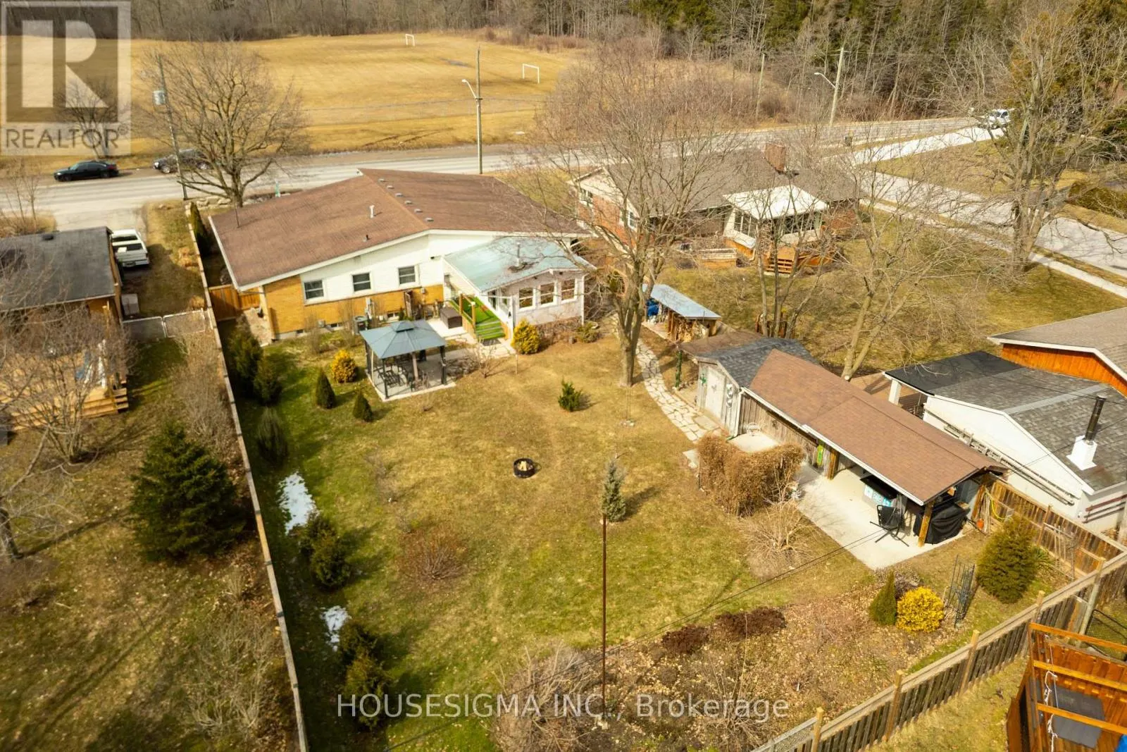 19 DALEWOOD DRIVE