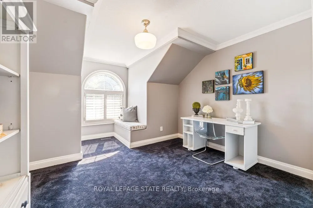 1467 BOOK ROAD W
