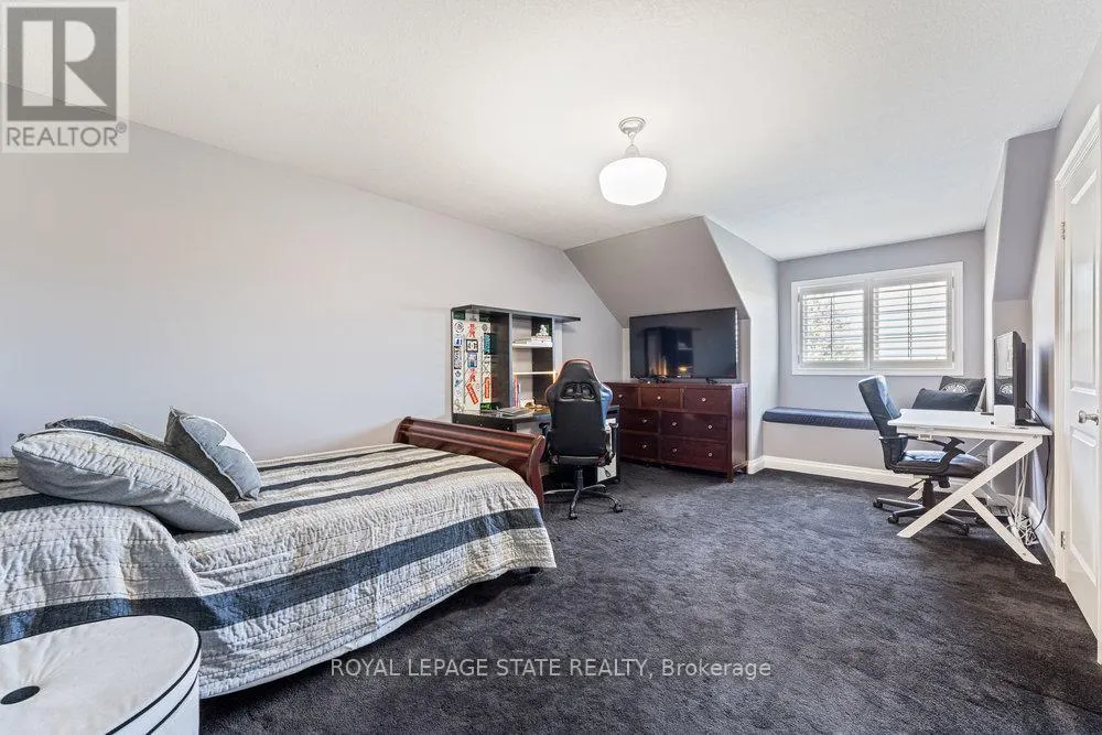 1467 BOOK ROAD W