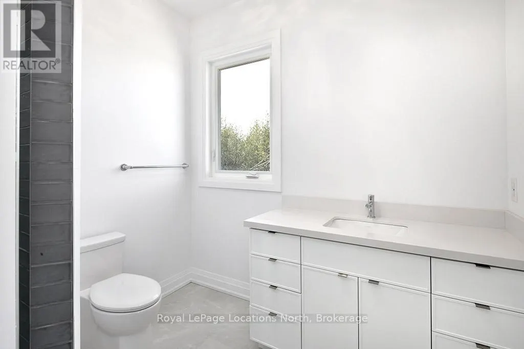 16 - 134 LANDRY LANE, #16