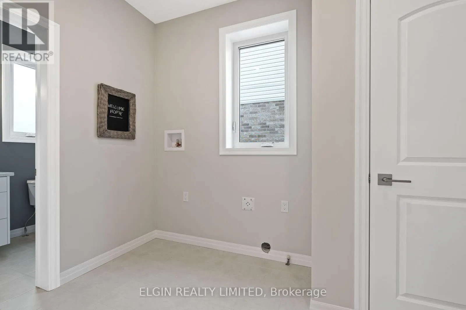 29 HEMLOCK CRESCENT