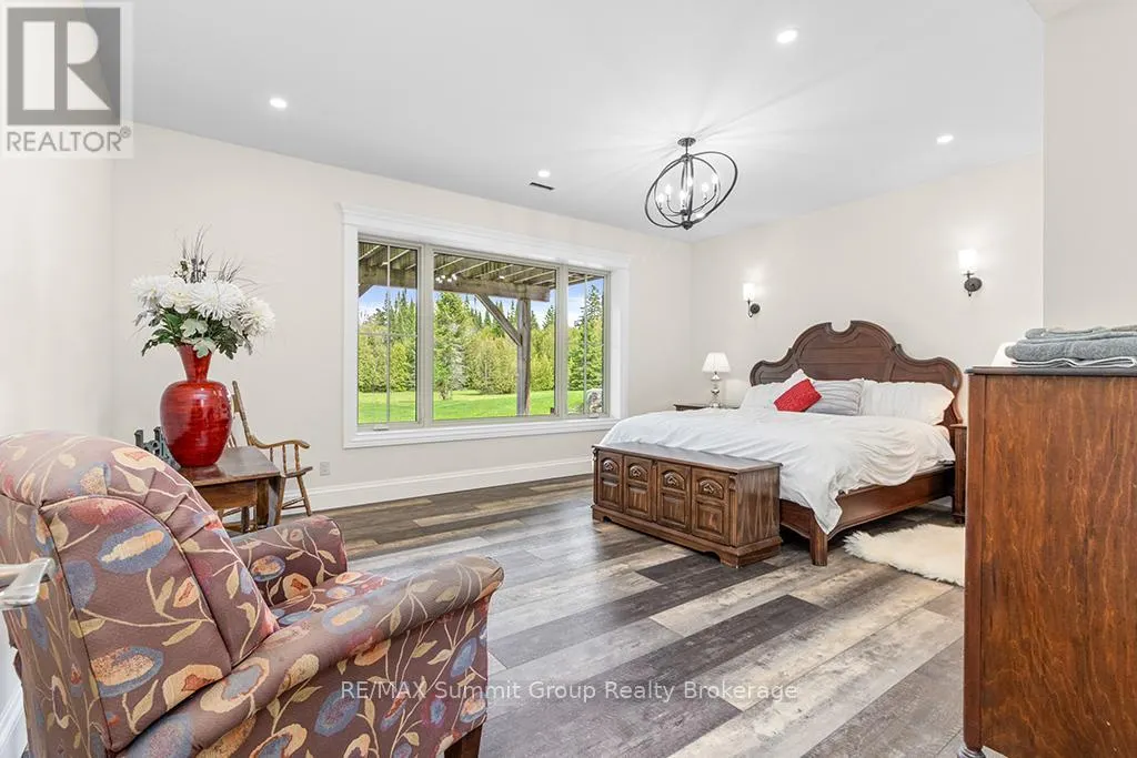 194109 GREY ROAD 13