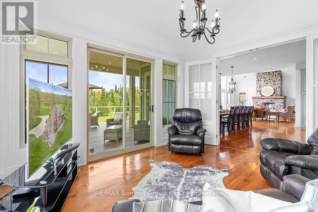 194109 GREY ROAD 13