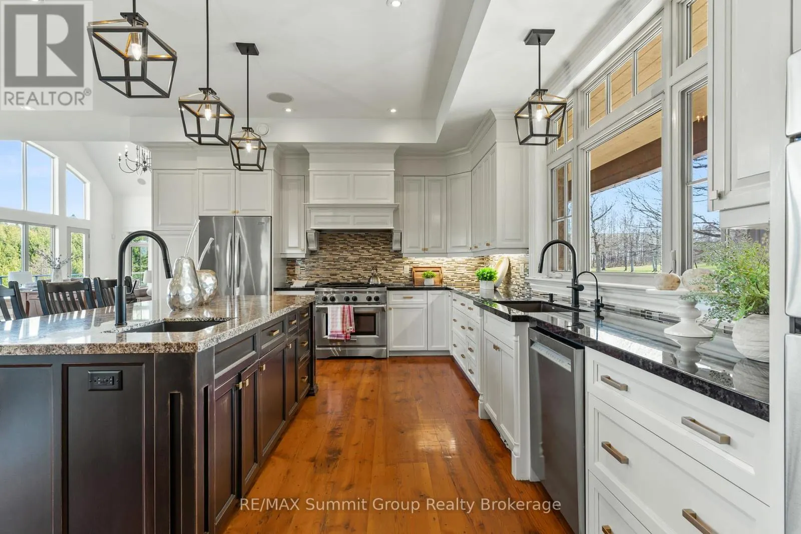 194109 GREY ROAD 13