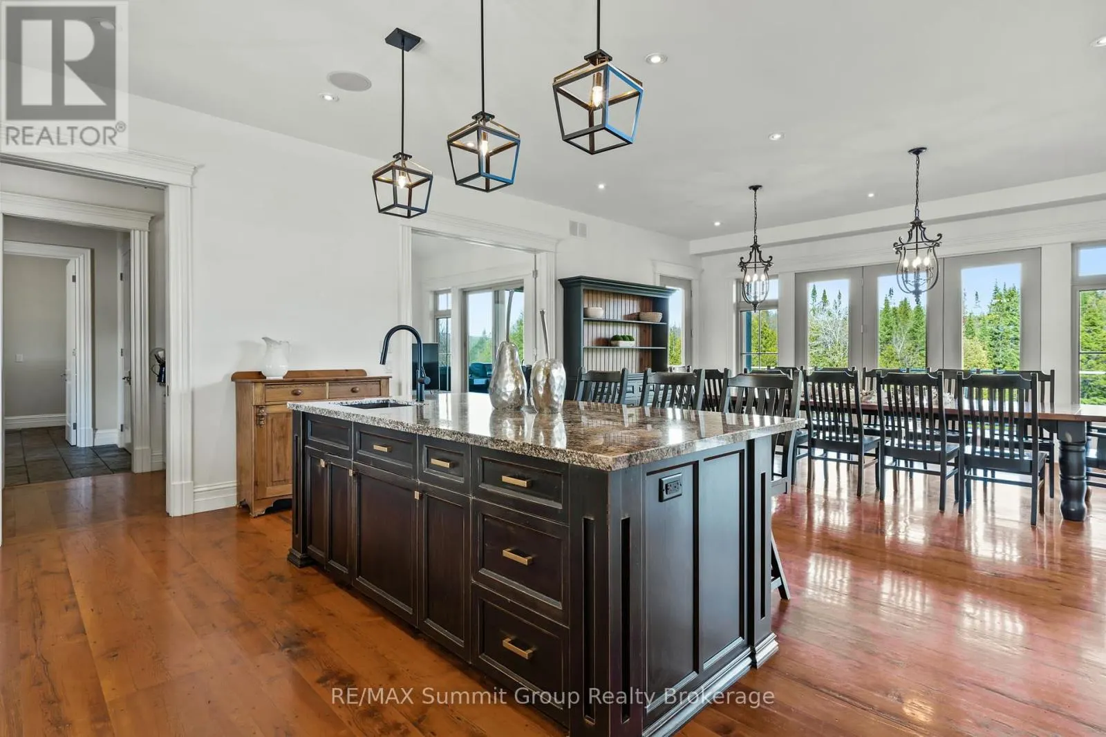 194109 GREY ROAD 13